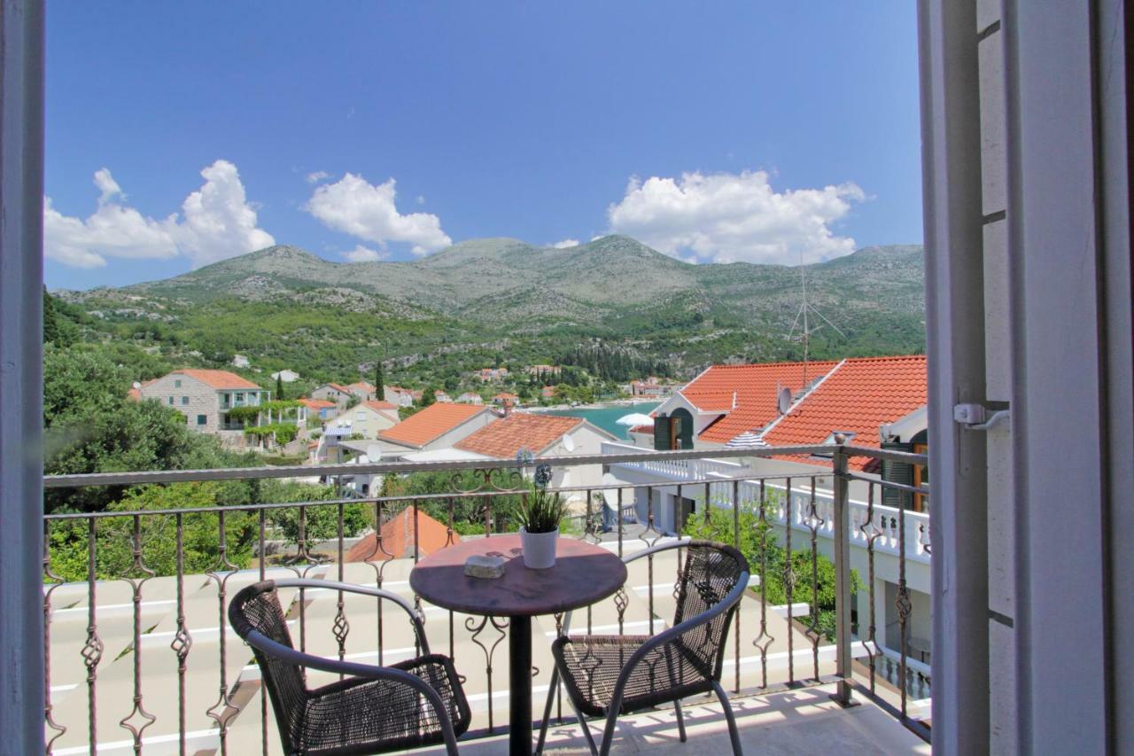 Apartments Nine סלאנו מראה חיצוני תמונה