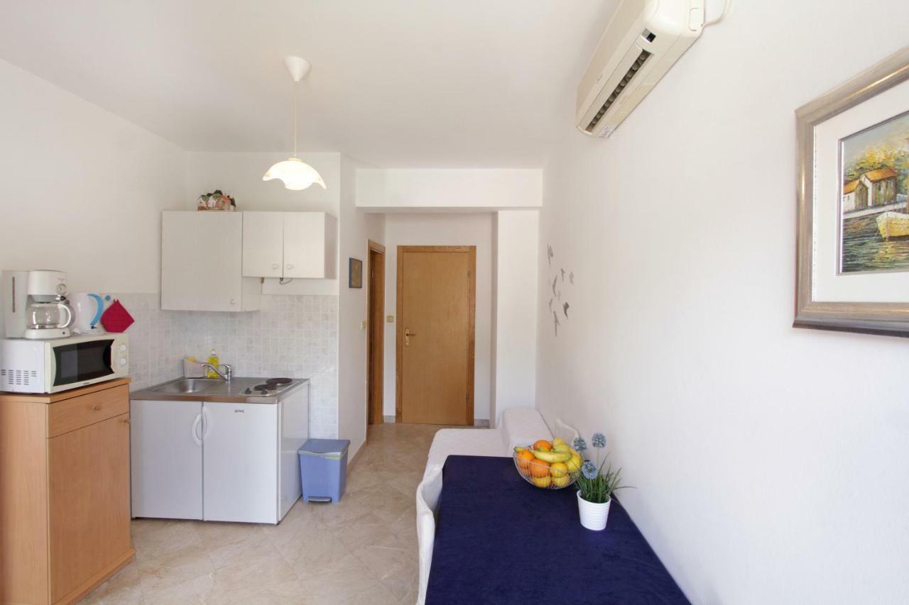 Apartments Nine סלאנו מראה חיצוני תמונה