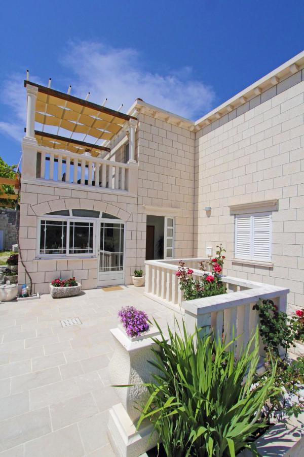 Apartments Nine סלאנו מראה חיצוני תמונה